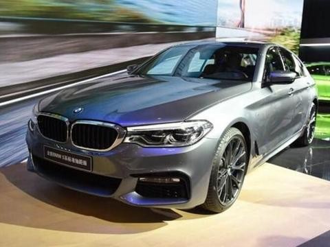 宝马5系也怒了, M运动版采用2.0T发动机, 购车门槛再降低！