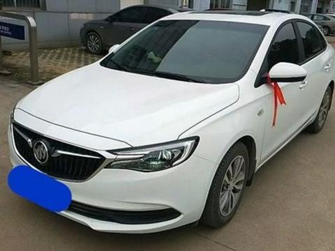 河南小伙花12万买辆别克英朗18T, 朋友们掀开引擎盖后议论纷纷!