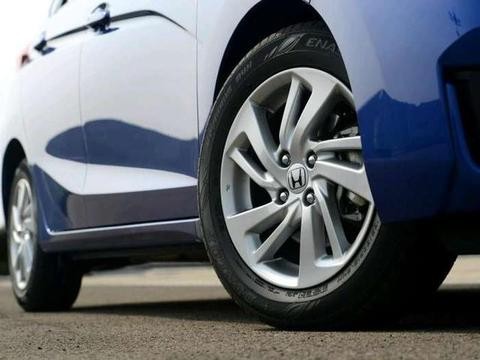 10万无ESP配鼓刹，可上市16年却卖出500万辆，只因品质好？