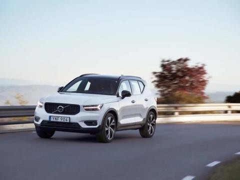 年轻运动的紧凑型SUV 非常适合新婚夫妻