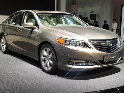 唯一用汉字按键的进口车，奔驰都没它用心