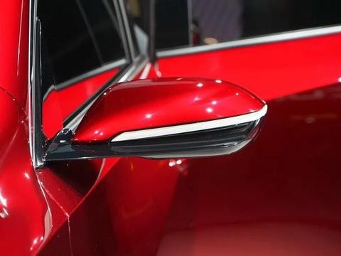 卖40万马力比Q5大一截，2.0T+10AT配全时四驱