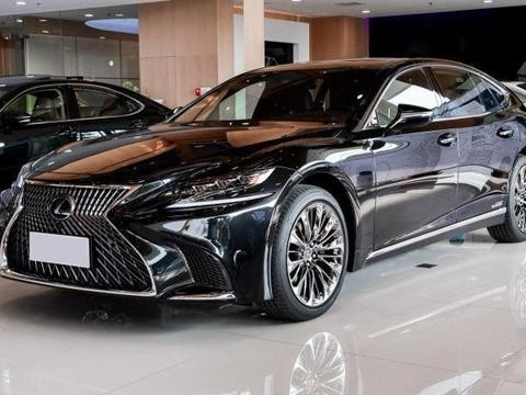 雷克萨斯LS  2018款 500h 行政版 无所畏惧之设计 独具匠心