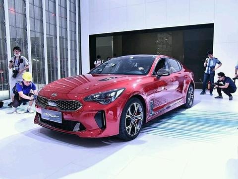 性能轿跑，比奥迪A7便宜30万，只因车标遭人嫌弃