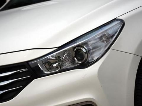 137马力配爱信变速箱，标配ESP油耗4毛/公里，低配8万上路