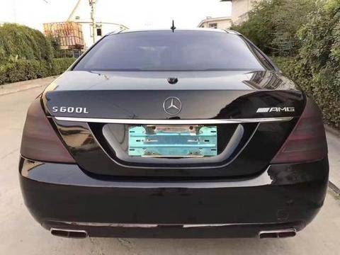 花了10几万买辆奔驰S600L，三个月后换辆路虎，奔驰车买了还赚钱