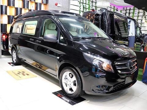 2018款豪华内饰奔驰7座豪华MPV全新来袭