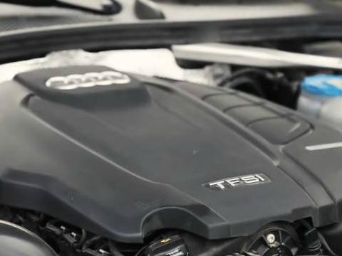 全新奥迪A4L已经上路，2，0T高功率版本