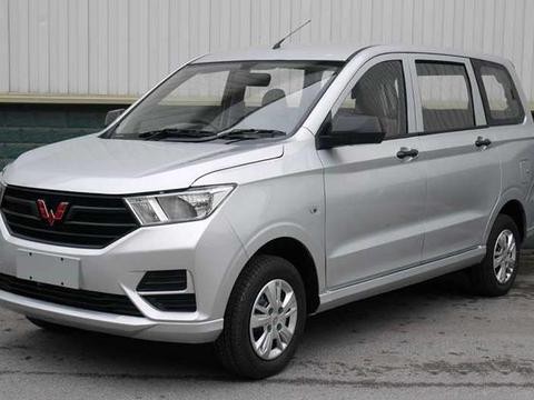 前脸大改尺寸变长，三种座椅布局，动力更强的新款“秋名山神车”