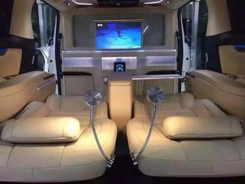 丰田埃尔法改装蒙娜丽莎版版报价