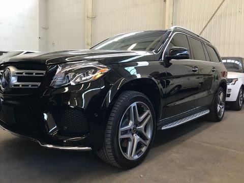 全新奔驰GLS450 SUV这些设计方面的改变给人的感觉更加年轻化