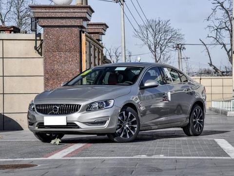 确实是一款豪华车, 比奔驰宝马有格调, 优惠达8万, 和迈腾一个价