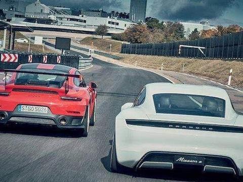 保时捷首款纯电动车，售价不到60万，直面特斯拉model S