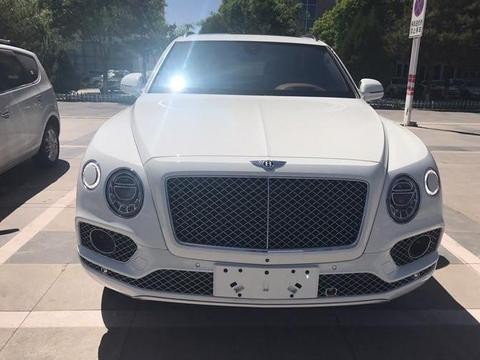 富商花416万买辆宾利添越