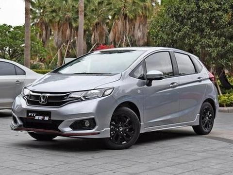 90后最爱运动两厢车对比，新飞度VS大众POLO