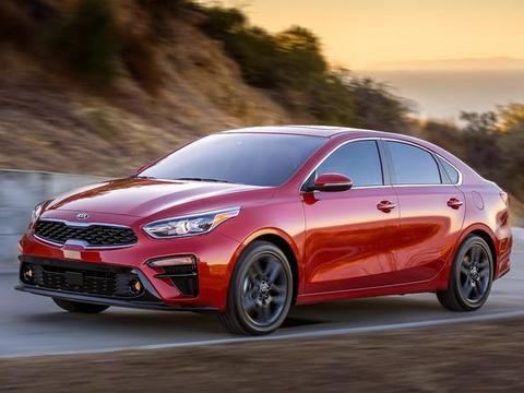 全新起亚紧凑级轿车，尽情彰显运动范儿！