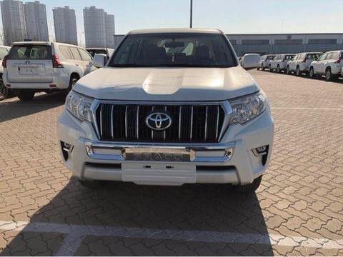 18款丰田霸道2700后挂中东版 天津港现车最新报价