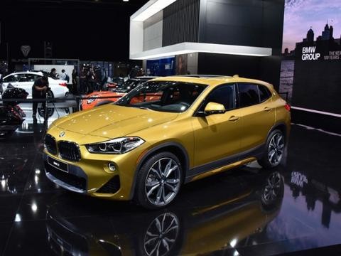 宝马又出跨界SUV，与X1共享动力配双离合，宝马X2正式发布