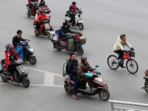 “电动车”的“新国标”一出, 陪伴你的电动车还能骑吗?！