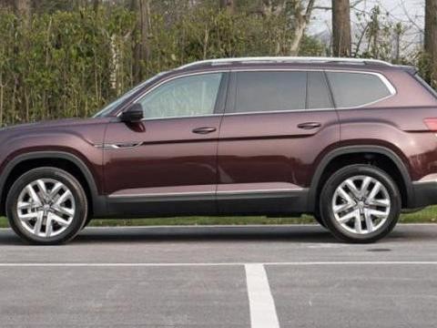 上市7天订单就破万, 车长5米比Q7还大, 加价2万连BBA都怕