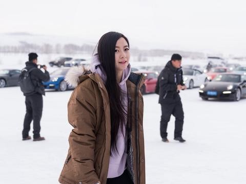 52辆保时捷一起漂移是一种怎样的体验？