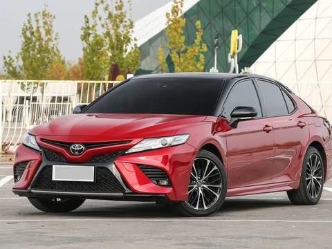 上市一个月订单超3万，颜值远超阿特兹，7秒破百，18万雅阁要哭