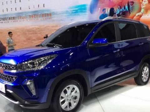 5万只能选宝骏？售价4.18万，买这款车，全景天窗，还有CVT可选