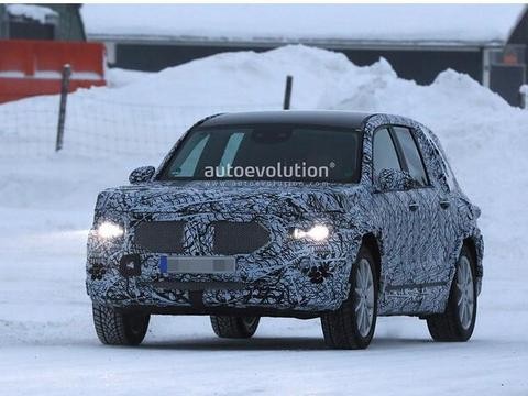 GLK的另类回归？奔驰新款SUV谍照曝光