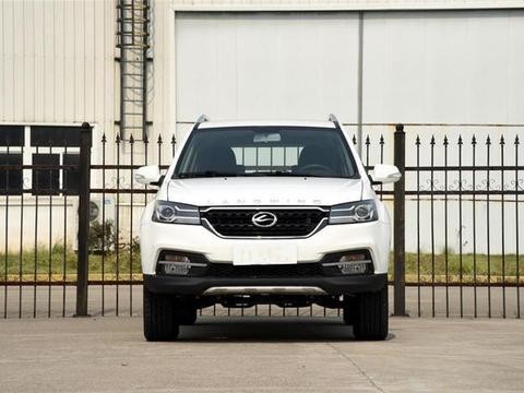 陆风5座式硬派SUV陆风X8上市, 售11.99万起, 汽柴油两种版本