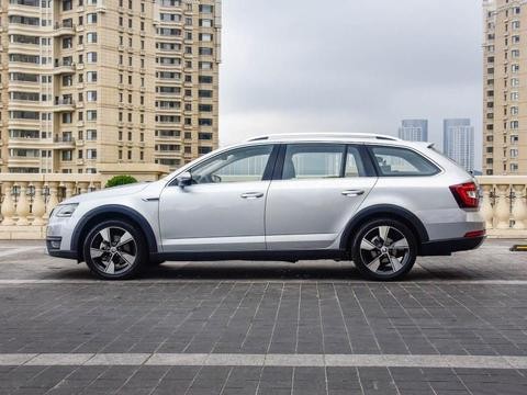 家用通勤车不二的选择, 舒适度满分的斯柯达明锐旅行车！