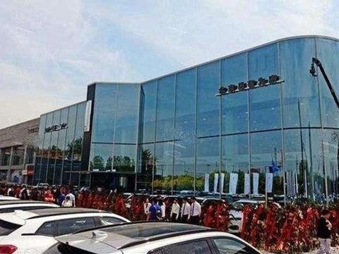 全国首家长城魏派汽车4S店开业，完全首批VV7S交车仪式！