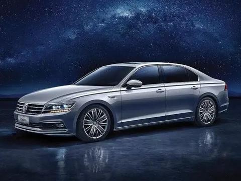 入手低配辉昂或高配金牛座，哪个比较好？