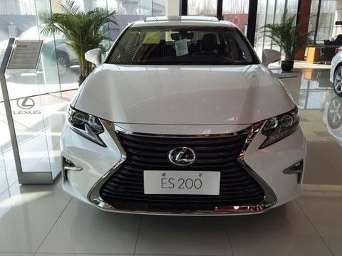 外观大气油耗低 入手雷克萨斯ES200