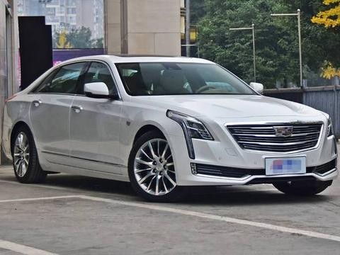 上市狂降20万，颜值不输奔驰，6秒破百 纯进口30多万