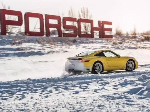 52辆保时捷一起漂移是一种怎样的体验?