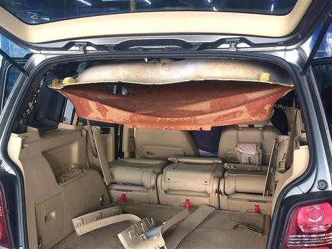 一只手数不过来的大众通病，这次是塌陷的顶棚内饰