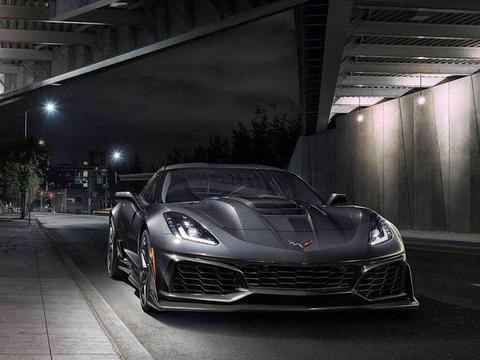 五菱神车终于出新款！外形更年轻，车身还加宽，又要开始排队了