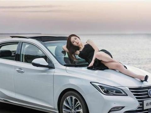 12天订单破万，1.5T配爱信6AT,独悬+全景天窗，英朗速腾慌了