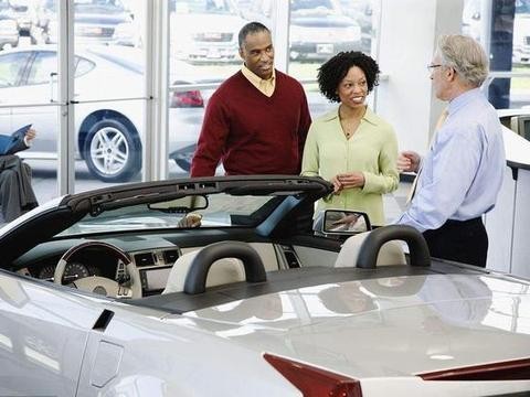 一辆车开多久才不算亏？老司机教你什么时候换车划算