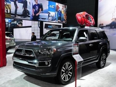 丰田奔跑者正式入华，外观霸气，内饰豪华，比普拉多便宜30多万