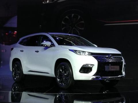 奇瑞Exeed TX开卖, 售价12万