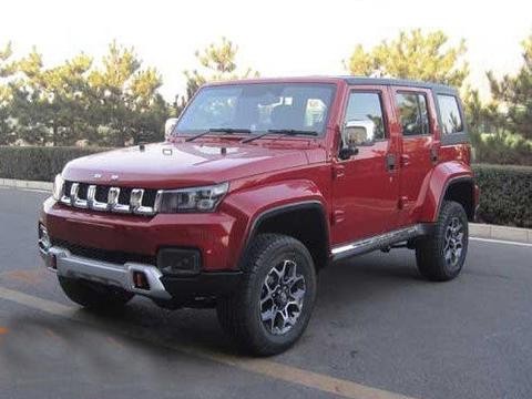 全新BJ40曝光，车身加长比牧马人还霸气，只卖13万的良心越野！