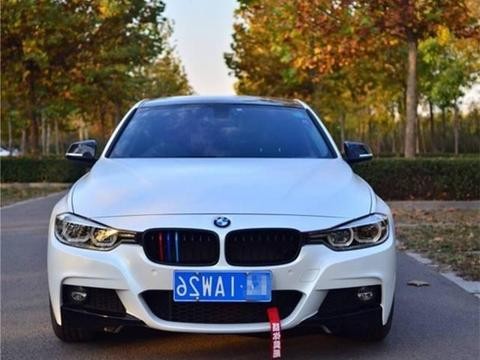 放弃了丰田猛禽，选择宝马3系，无论是舒适性还是外观都很到位