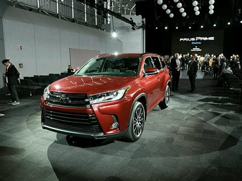 最火的日系SUV！如今新款亮相，30万起价也得抢着买