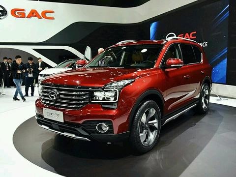 传祺最失败的中级SUV！比GS8小一圈，卖15万活该没人要