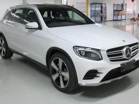 你以为就奥迪会加长？奔驰立马放出3米轴距GLC，直怼Q5L！