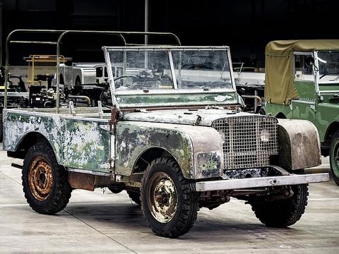 隐身63年后重出江湖！路虎原型车终现身