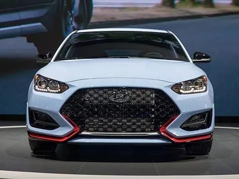 275匹+六速手动！现代飞思推性能版专怼本田思域Type-R!