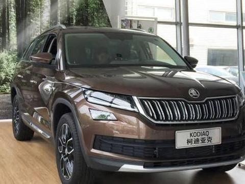 别买“猛禽”汉兰达了，这车才19万起