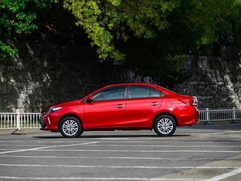 紧凑车的要求、小型车的价格 还好这款车能满足你